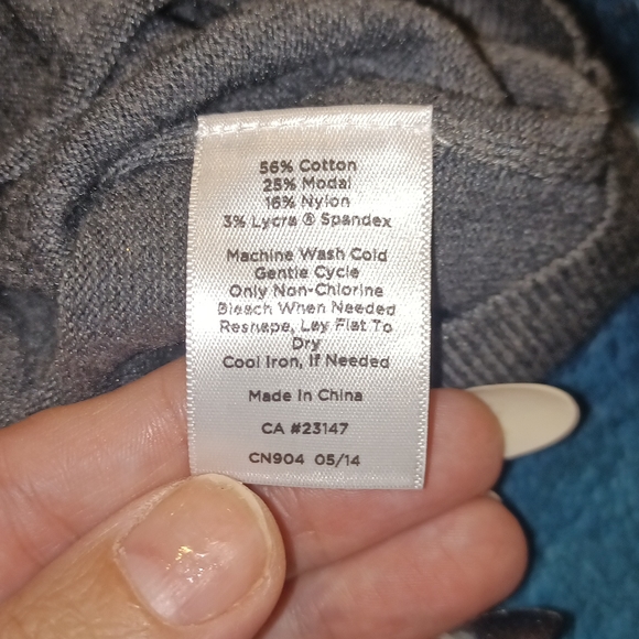 NWT-Talbot's-SMALL-Grey-Wash- fold-over-collar, Light-Weight-Long Sleeve Sweater - Picture 8 of 8